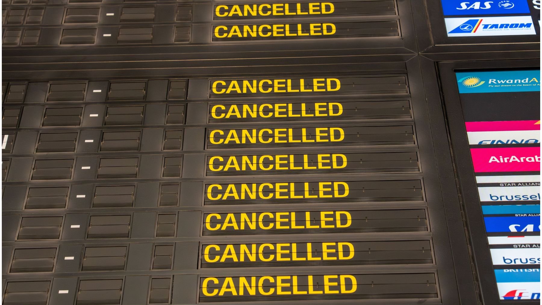 Panel de aeropuerto de Bruselas. (Ep)