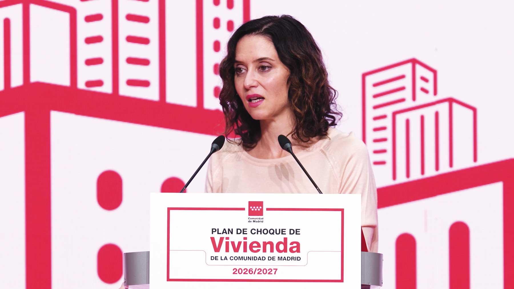 Ayuso construirá 14.000 casas de alquiler asequible y amplía a 50 años los avales para primera vivienda