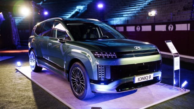Hyundai IONIQ 9.