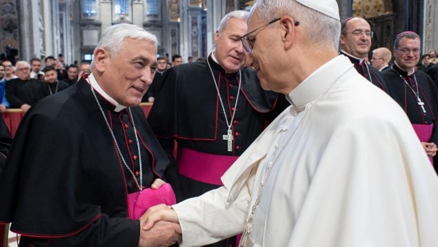 El Vaticano investiga al obispo de Cádiz por pederastia: «Venía a mi habitación y se metía en mi cama»