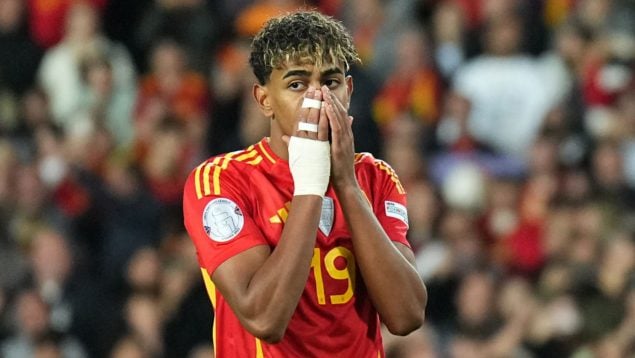 Lamine Yamal con España. (Getty Images)