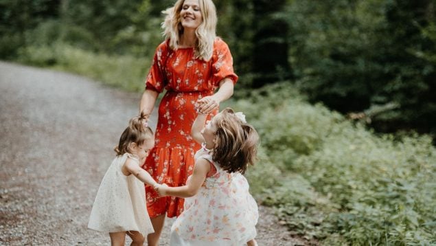 Cuál es la etapa más difícil para ser profesor, maestro viral en TikTok por ser profesor en Irlanda, etapas difíciles infancia, ser profesor de niños de 2 años, consejos maestro de infantil.