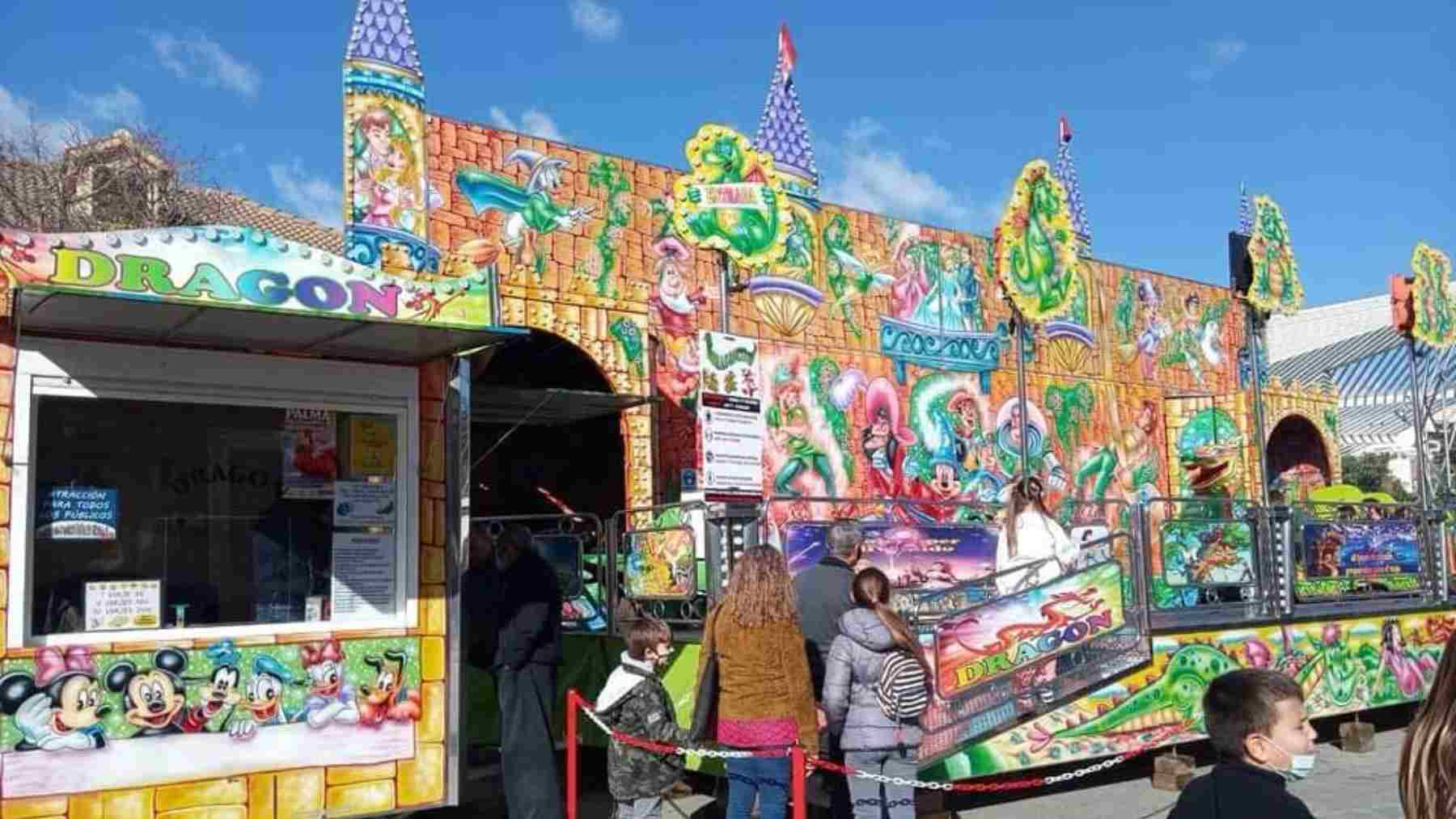 Atracción de feria en el Parc de Ses Estacions de Palma.