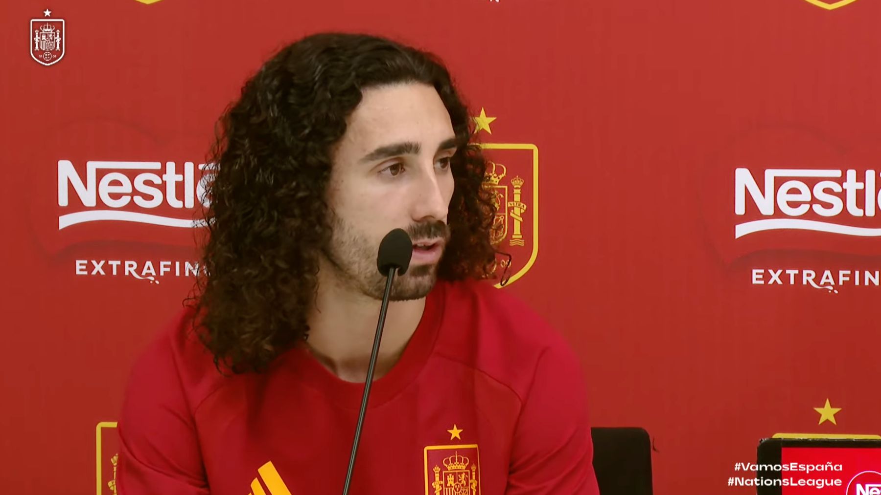 Cucurella sobre Lamine Yamal: Quería estar con nosotros