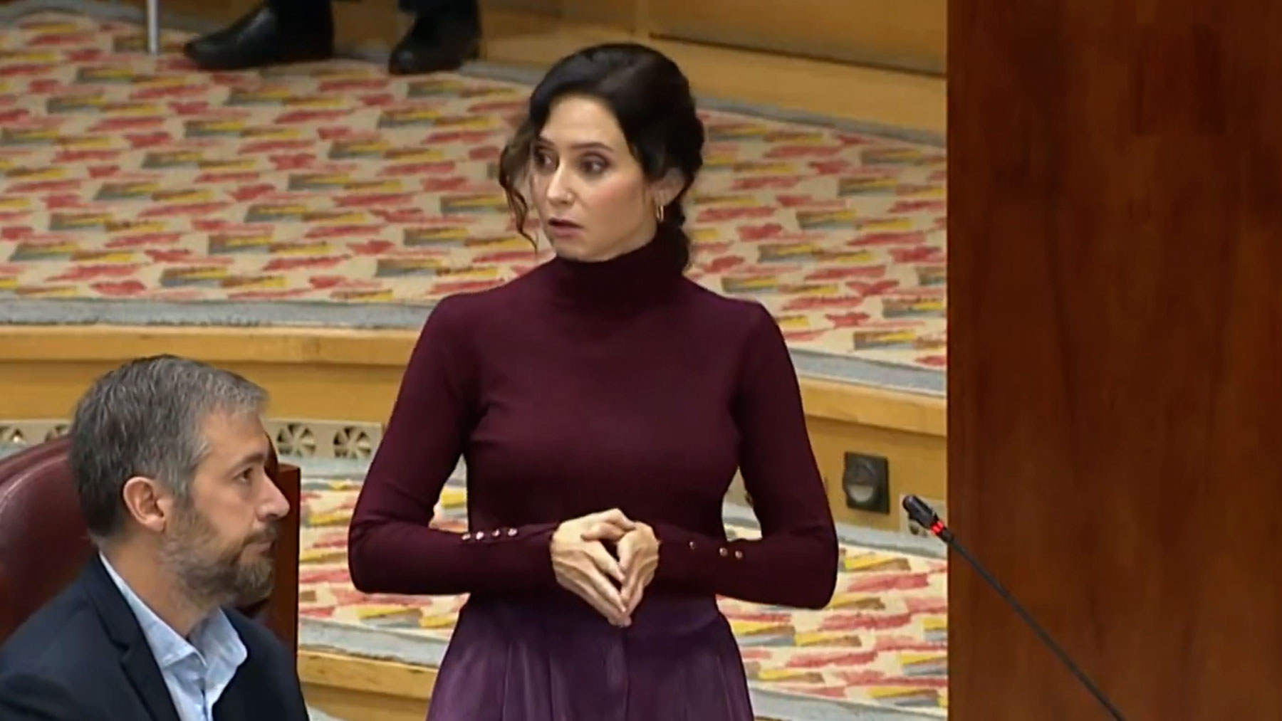 Ayuso llama a Sánchez el inquiokupa de La Moncloa porque ha dejado de pagar y se queda igualmente