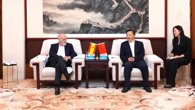 Javier Tebas, China, Liga