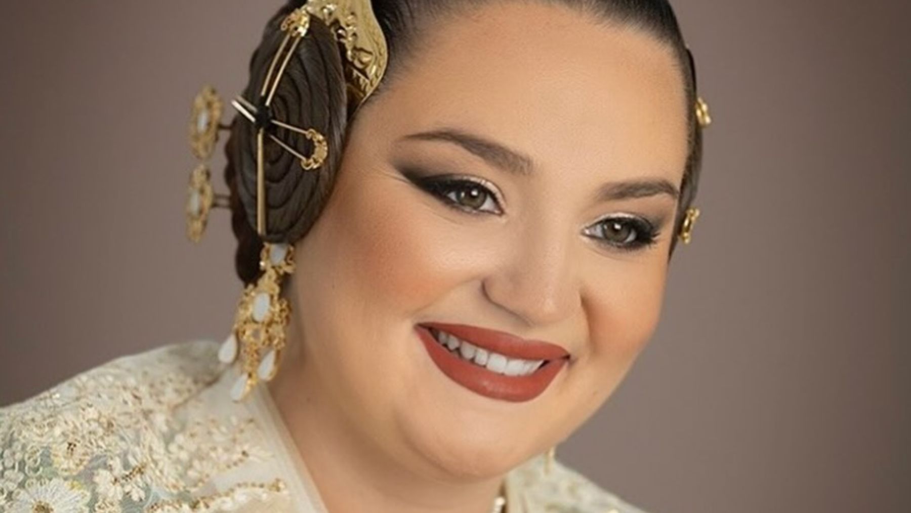 Muere a los 24 años Nerea Reyes, fallera mayor 2026 de Pintor Goya