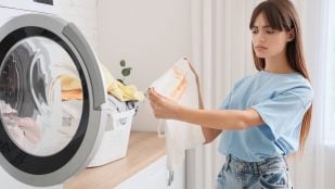 Truco para eliminar las manchas de la ropa