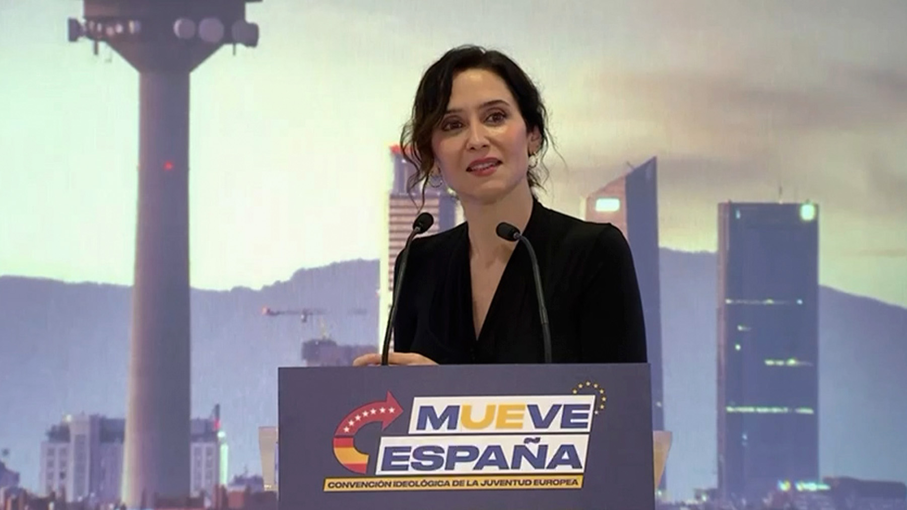 Ayuso pide combatir la herencia envenenada de Sánchez: Que el Gobierno salga de nuestras cabezas