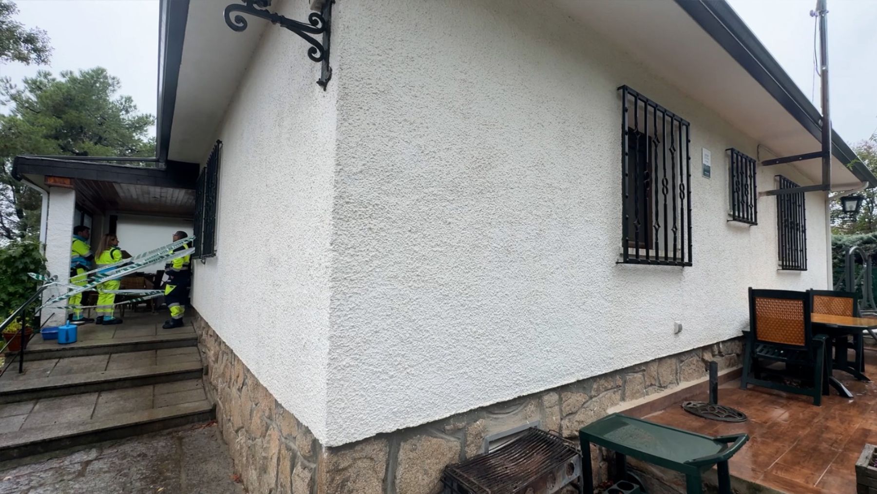 El vecino de Alpedrete mató a su mujer de 50 puñaladas y se suicidó: alcalde niega la violencia de género