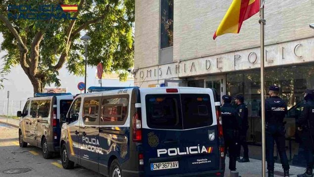 Comisaría Manacor policías agua potable Policía Nacional