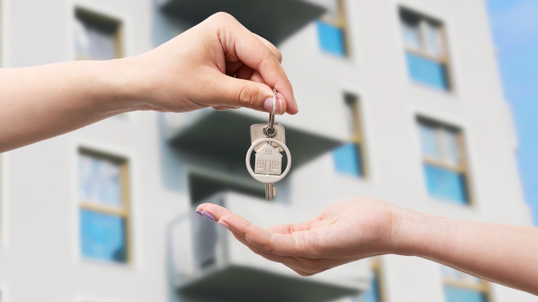 Compraventa de vivienda en España.