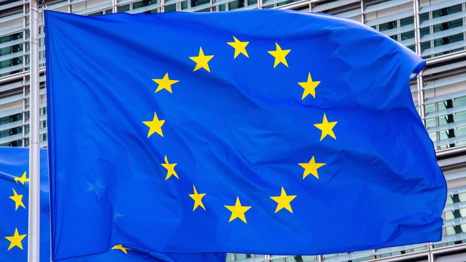 Bruselas investiga a Amazon y Microsoft para que cumplan normas más estrictas en sus servicios en la nube