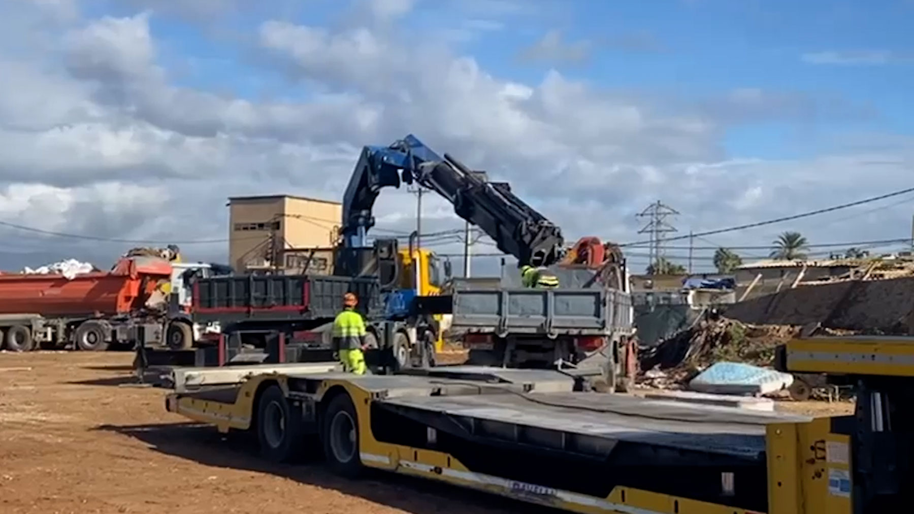 'Construcciones y derribos Son Banya S.L.