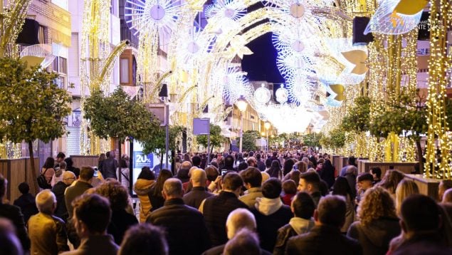 Pueblo, iluminación navideña, Navidad