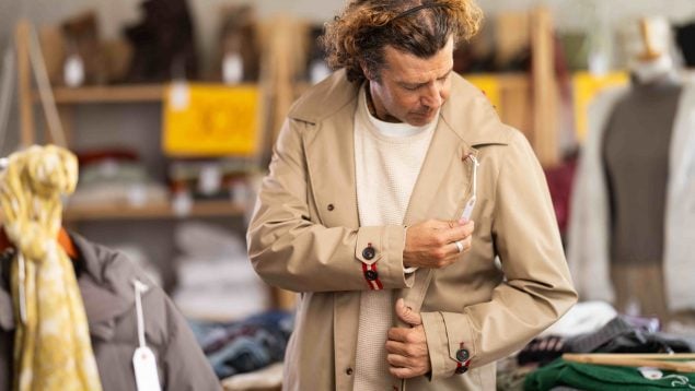 Los abrigos de hombre que triunfan este invierno: del clásico al urbano