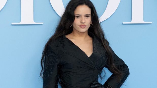 Rosalía en un evento. (Foto: Gtres)