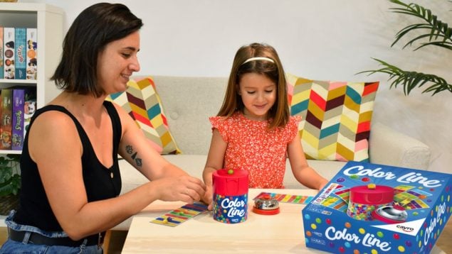 ¿Buscas el regalo perfecto para estas Navidades? Descubre por qué Color Line será el juego familiar favorito del año