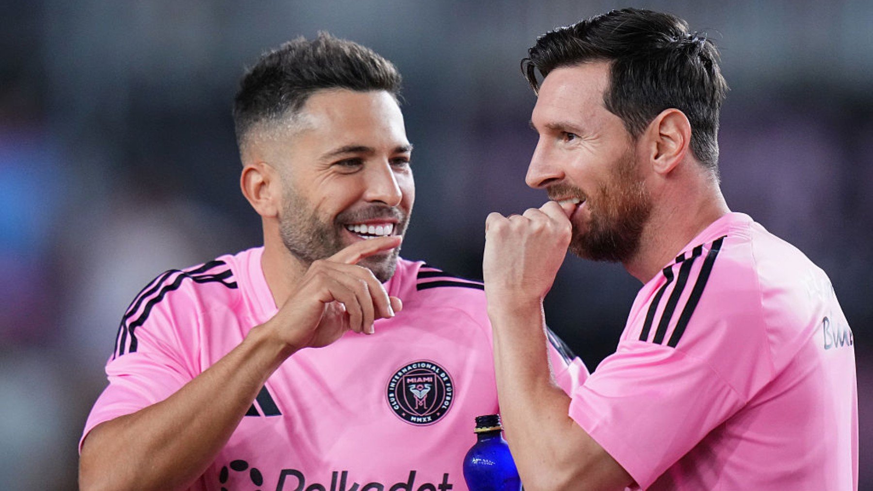 Jordi Alba baja la euforia con Lamine Yamal: No es rival para Messi