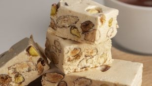 Turrón duro en la Thermomix