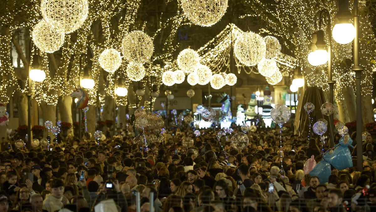 Encendido de luces de Navidad en Palma: horario, espectáculos y calles que debes visitar