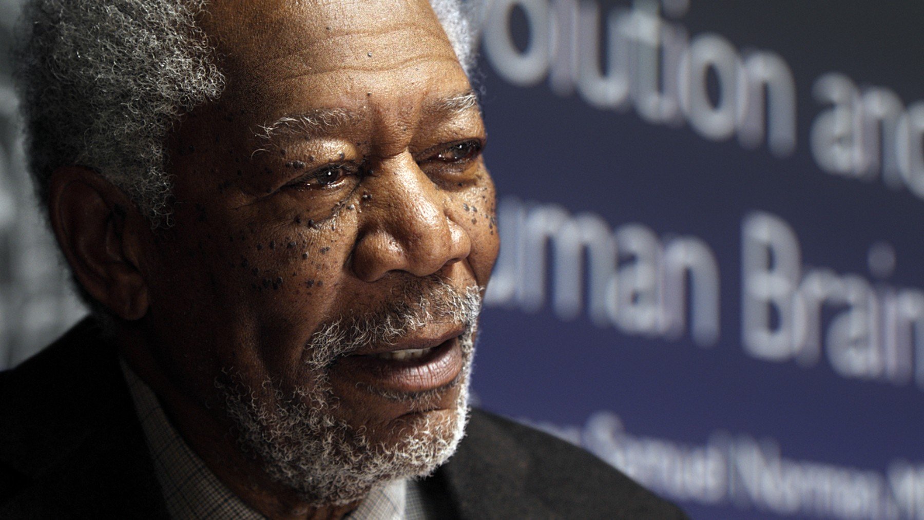 Morgan Freeman está harto de que la IA le robe la voz: No me imitéis con falsedades
