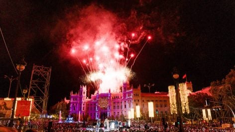 Plaza de Cibeles el día del encendido de las luces de Navidad este sábado 22 de noviembre. (Foto: Europa Press)