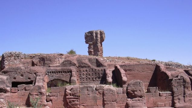 Yacimiento, historia, arqueología