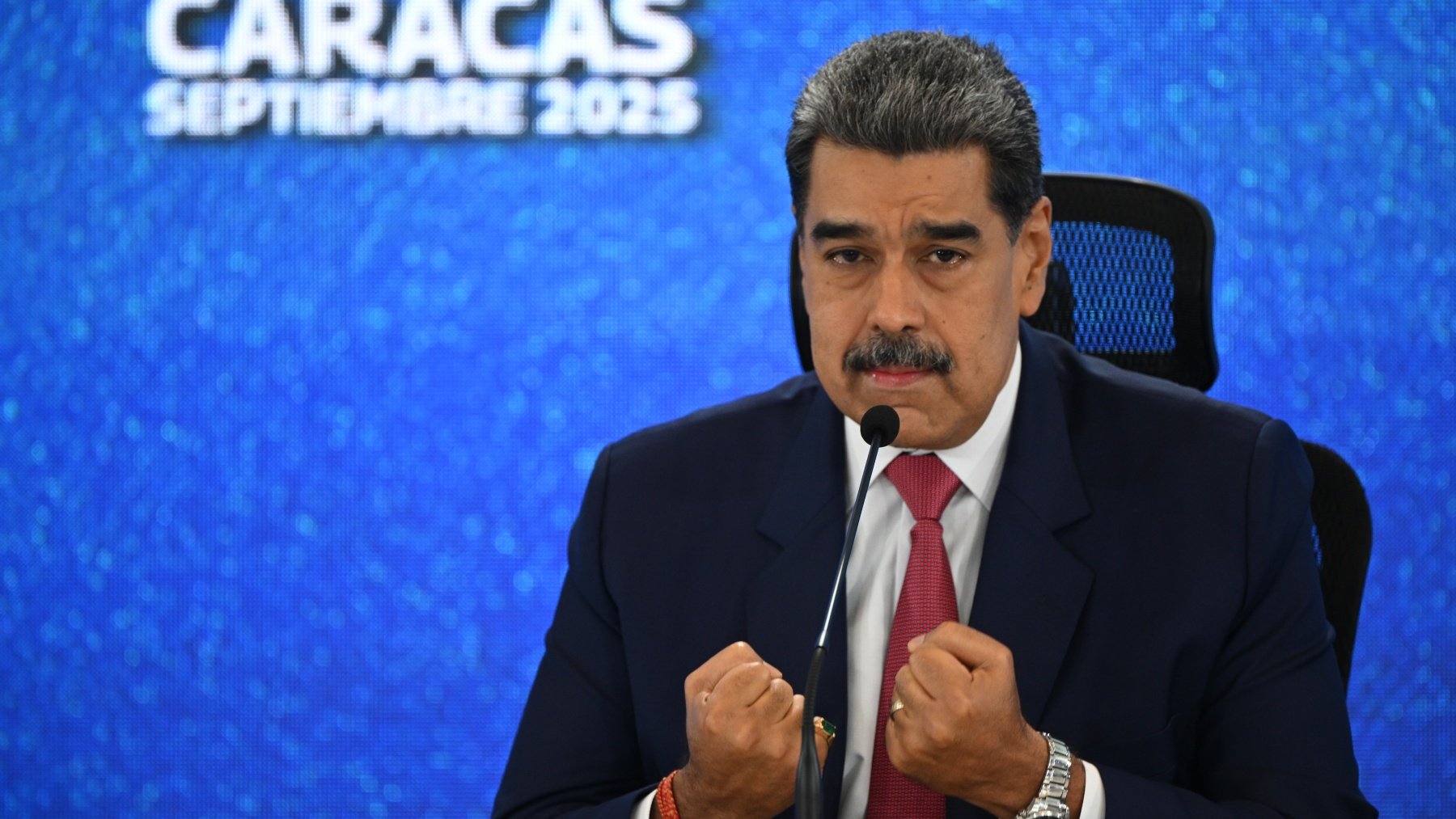 Maduro acorralado tras su señalamiento como líder terrorista: EEUU abre la puerta a su captura militar