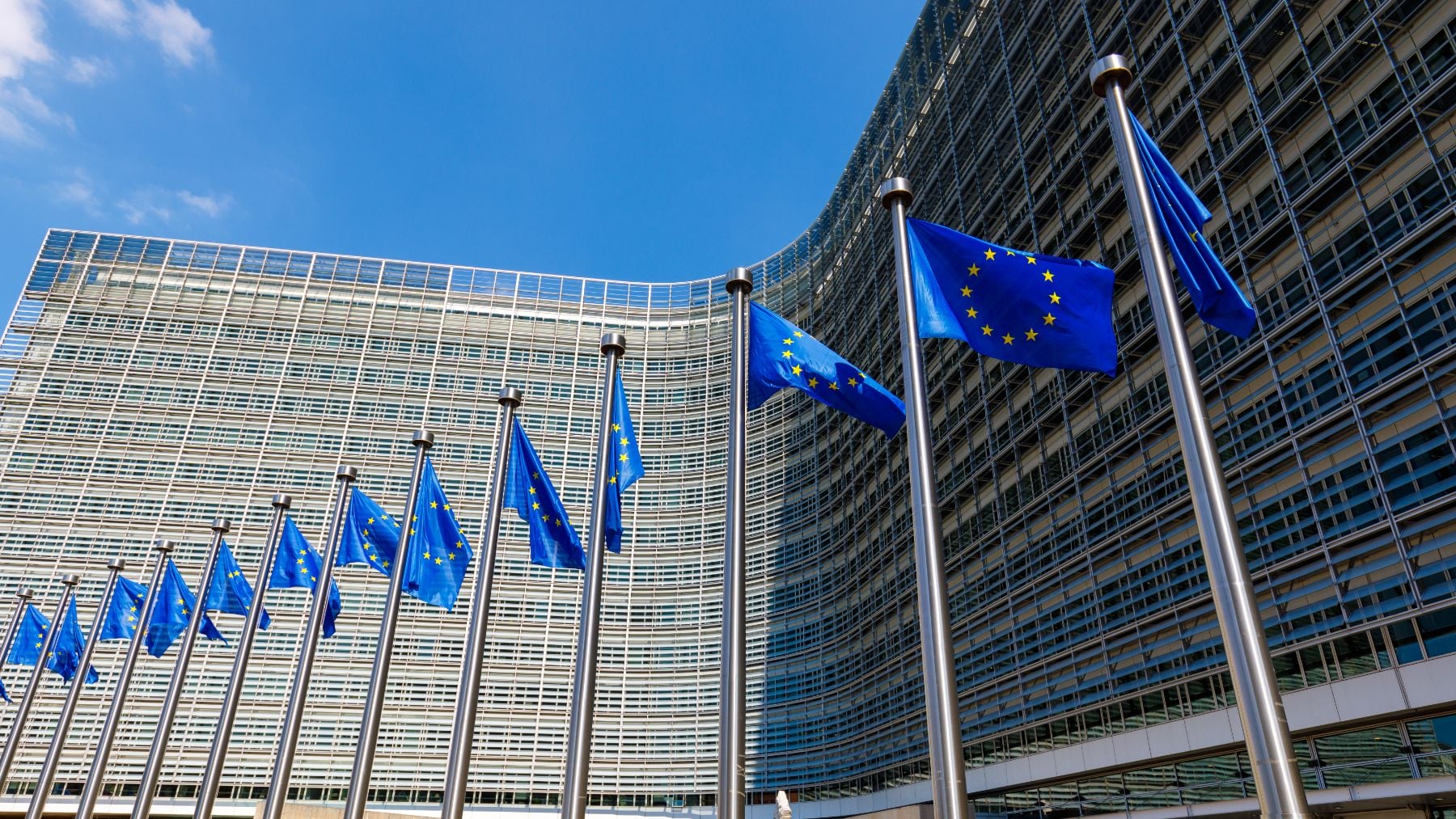 Bruselas blinda ya el acero europeo con aranceles del 50% pa