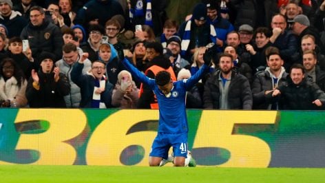 Estevao celebra el gol frente al Barça. (EFE)