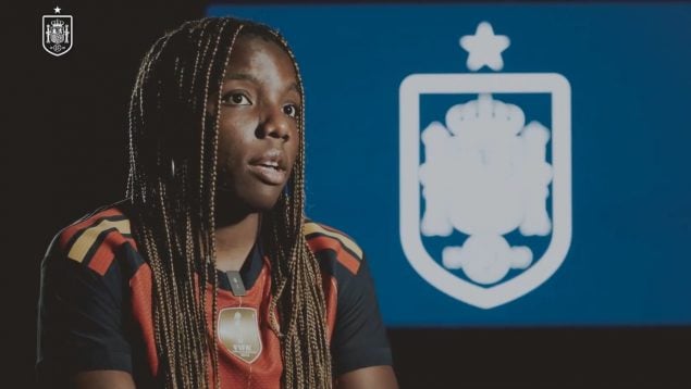 Edna Imade, Selección, España, patera