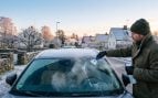 Quitar el hielo del parabrisas