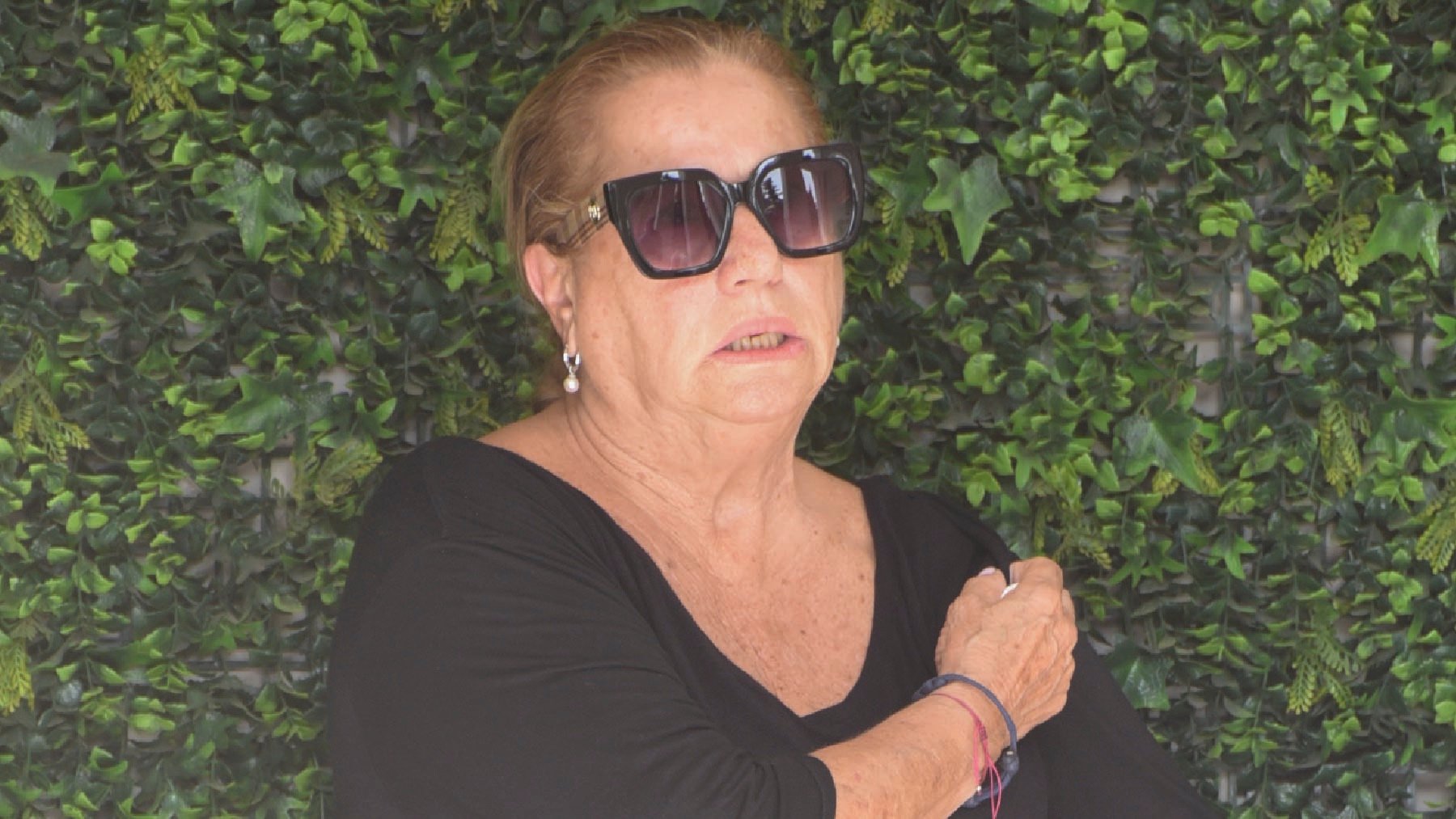 Mayte Zaldívar con el rostro serio. (Foto: Gtres)