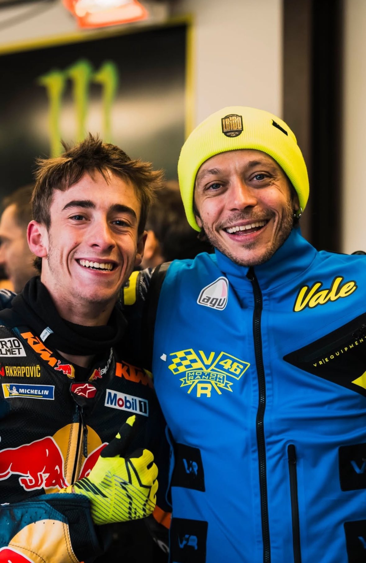 Rossi, Acosta