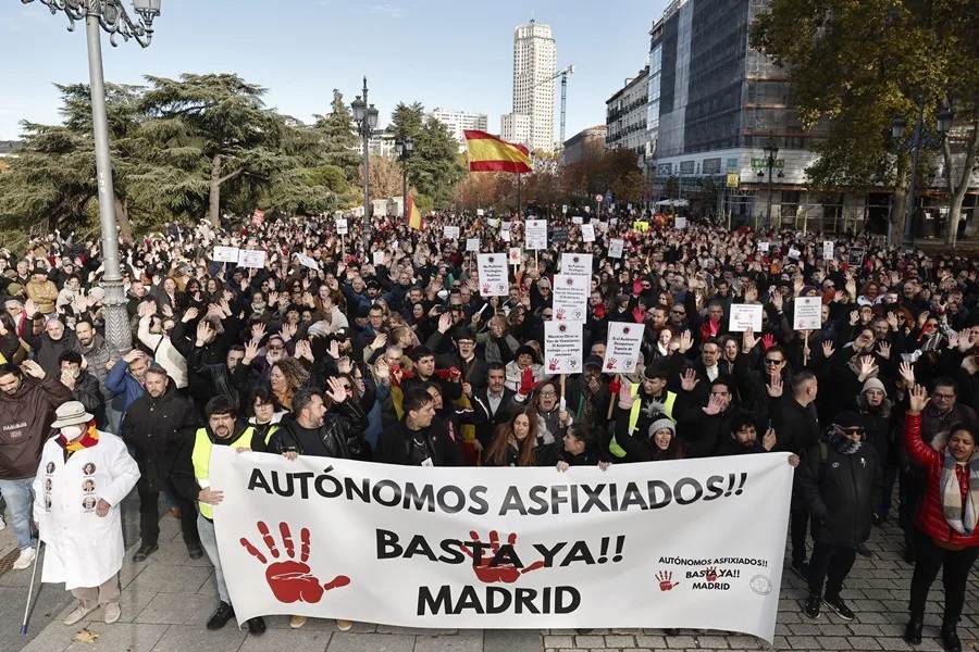 Los autónomos también salen a la calle contra Sánchez: El Gobierno nos exprime como limones