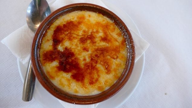 Crema catalana y su origen, origen medieval crema catalana, crema catalana en la Edad Media, historia de la crema catalana.