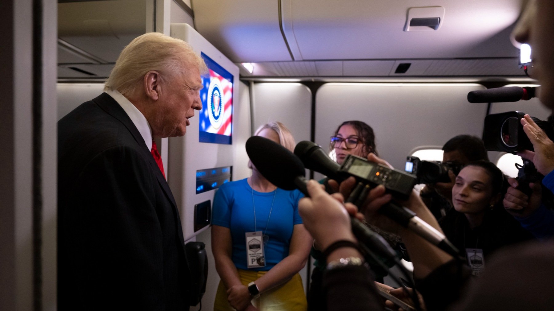 Trump confirma una conversación por teléfono con Maduro: No diría que fue ni bien ni mal