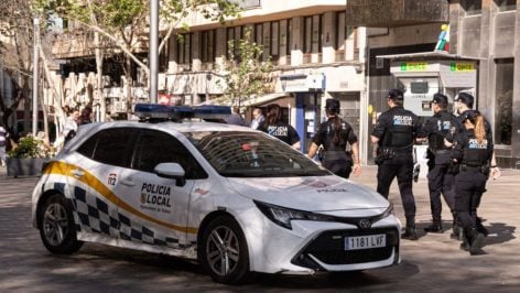 Agentes de Policía Local en Palma.