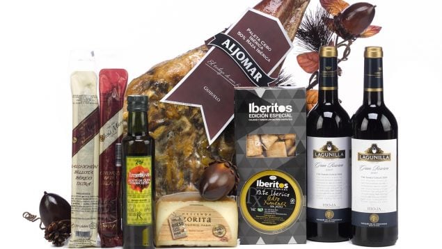 Un abogado afirma que no pueden quitarte la cesta de Navidad en el trabajo, la cesta de Navidad es un derecho adquirido, derecho laboral en Navidad, abogado sobre la cesta de Navidad, el tribunal supremo y la cesta de Navidad.