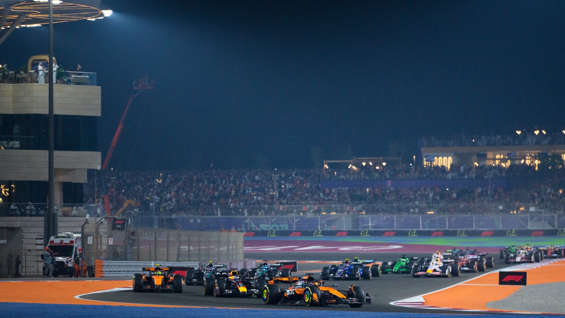 Imagen de la salida del GP de Qatar. (Getty)