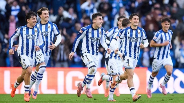 La Real Sociedad celebrando un gol ante el Villarreal. (Europa Press)