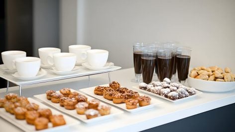 Mini cakes de cebolla.