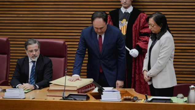 Pérez Llorca toma posesión