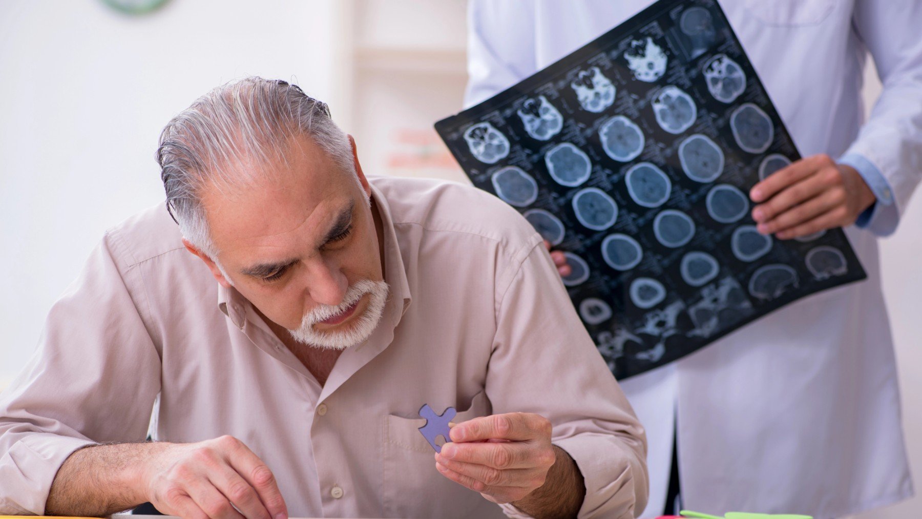 ¿Por qué la vacuna contra el herpes zóster puede retrasar la demencia?