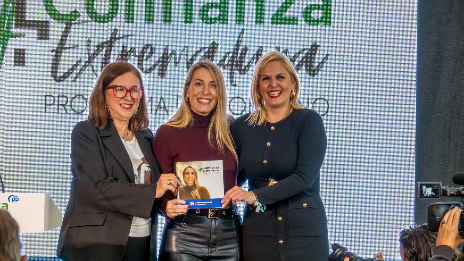 Guardiola ofrece a los autónomos extremeños bajas a coste cero y ayudas al relevo generacional