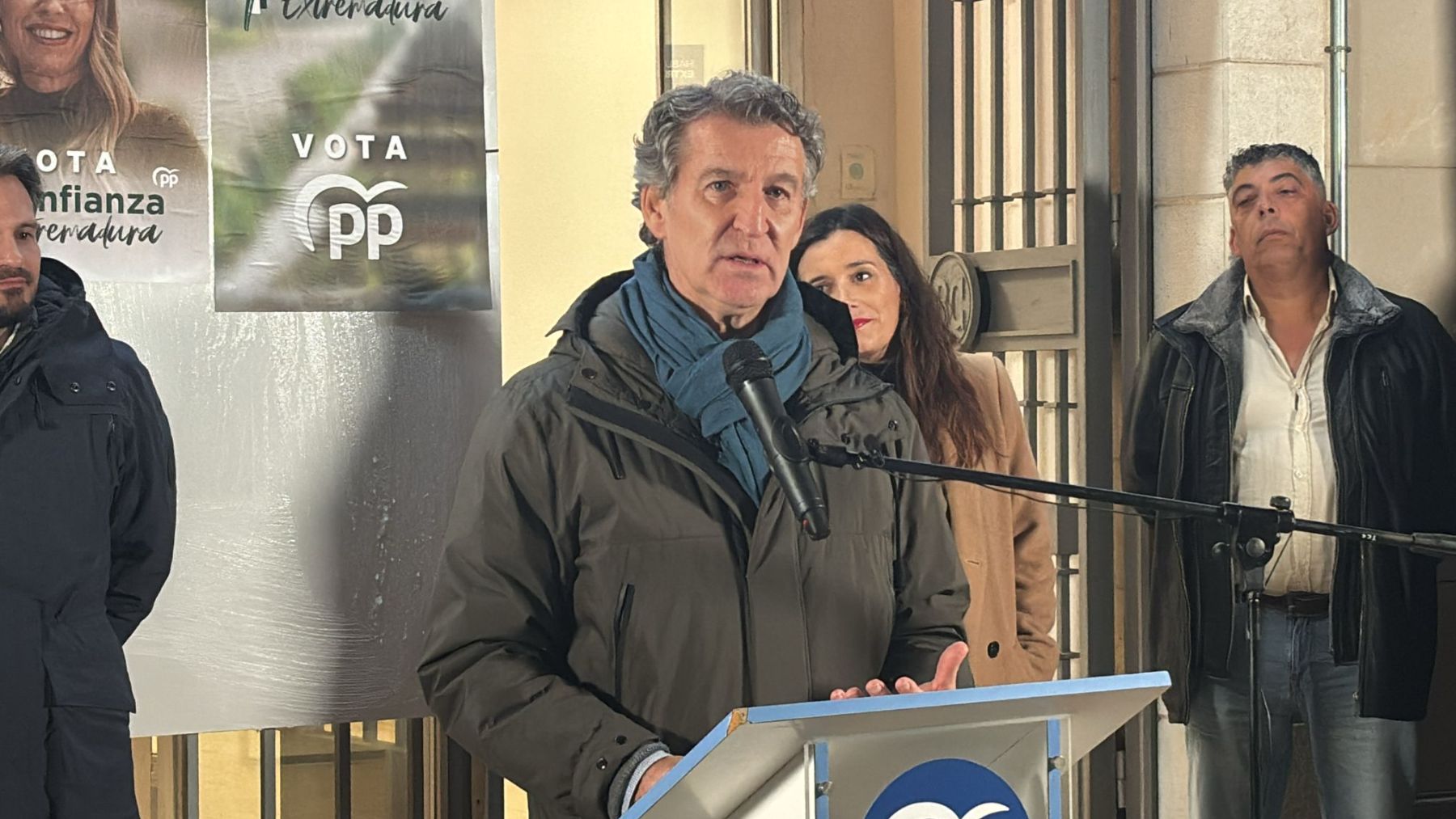 Feijóo pide el voto en Extremadura para Guardiola: Que la victoria regional sirva para toda España