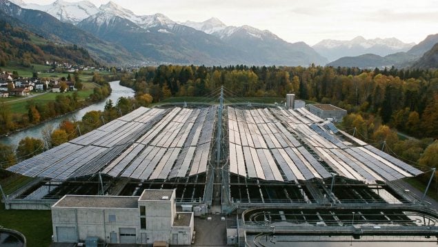 mayor techo solar plegable del planeta