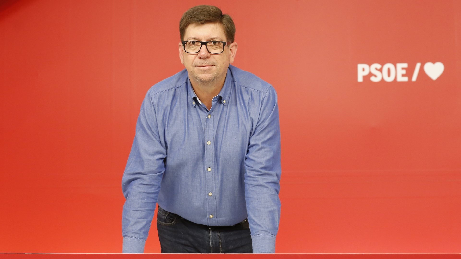 El PSOE protege a Salazar de las denuncias de acoso sexual y no llevará su caso a la Fiscalía