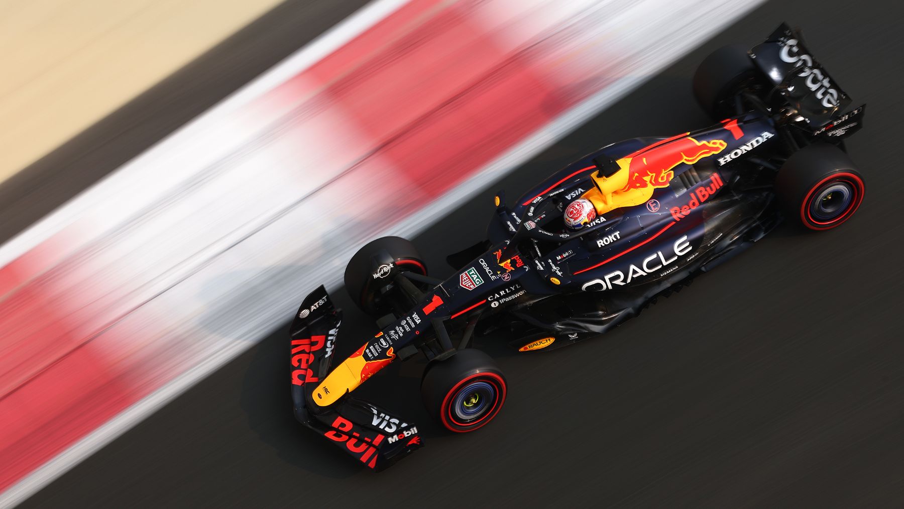 Verstappen arrasa a los McLaren por la pole más decisiva del año con Alonso sexto en Abu Dabi